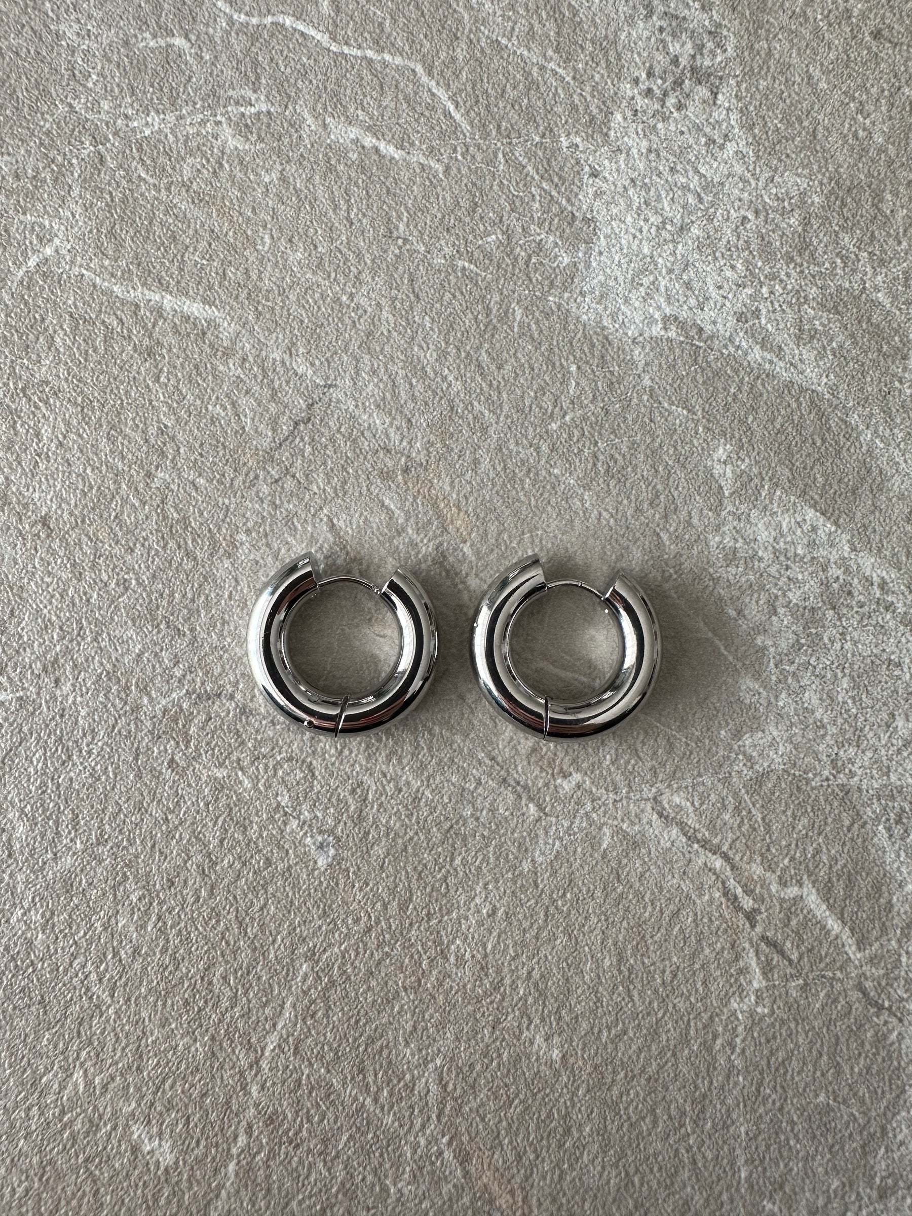 Celine – Bold Hoops