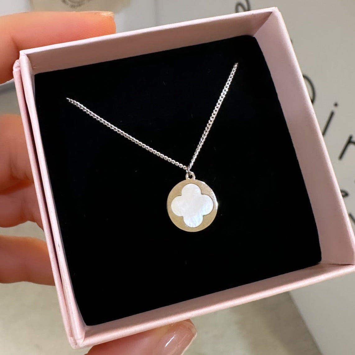 Glücksklee – Halskette Perlmutt