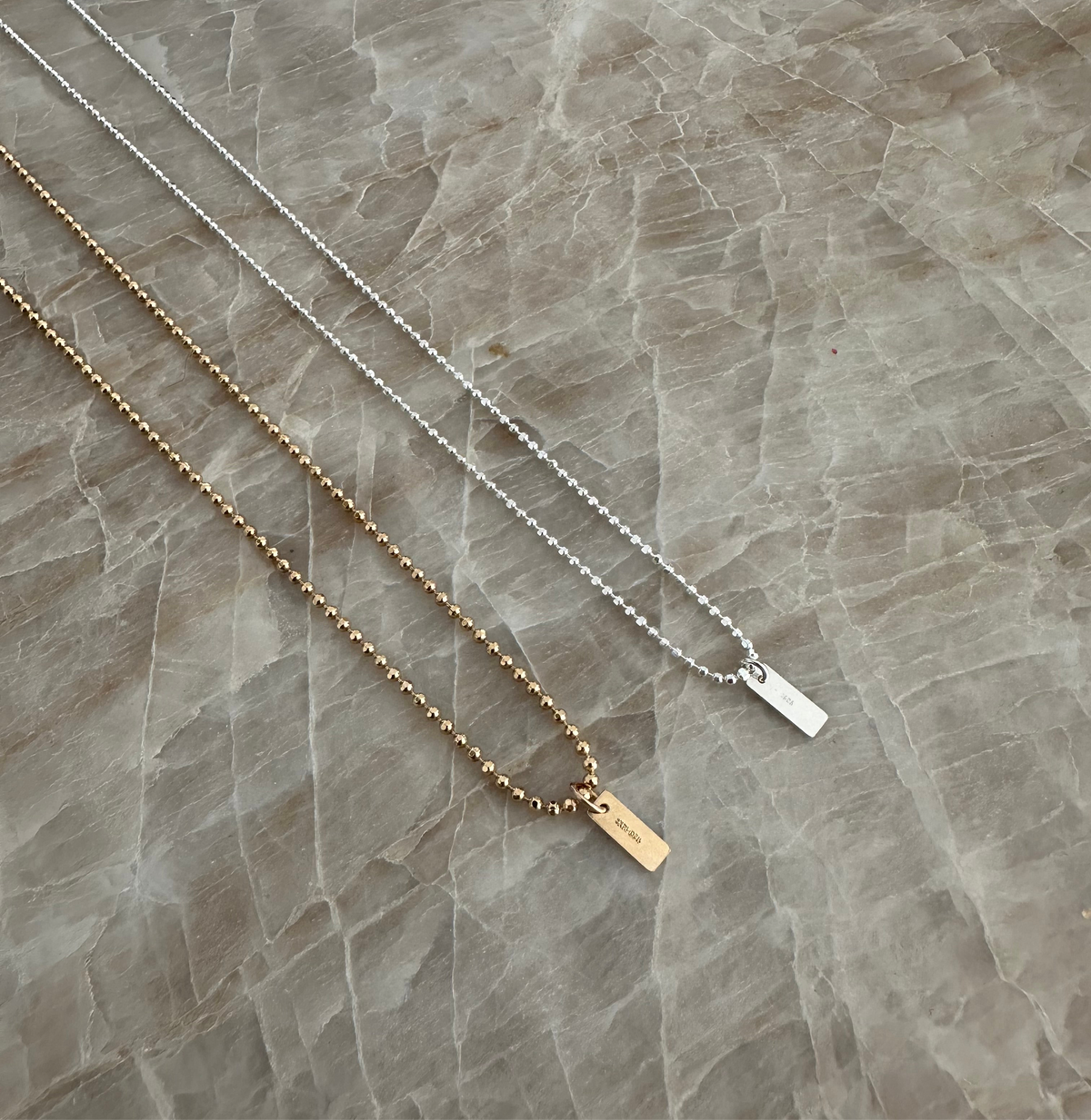 Lala – Diamantschliff Kugelhalskette