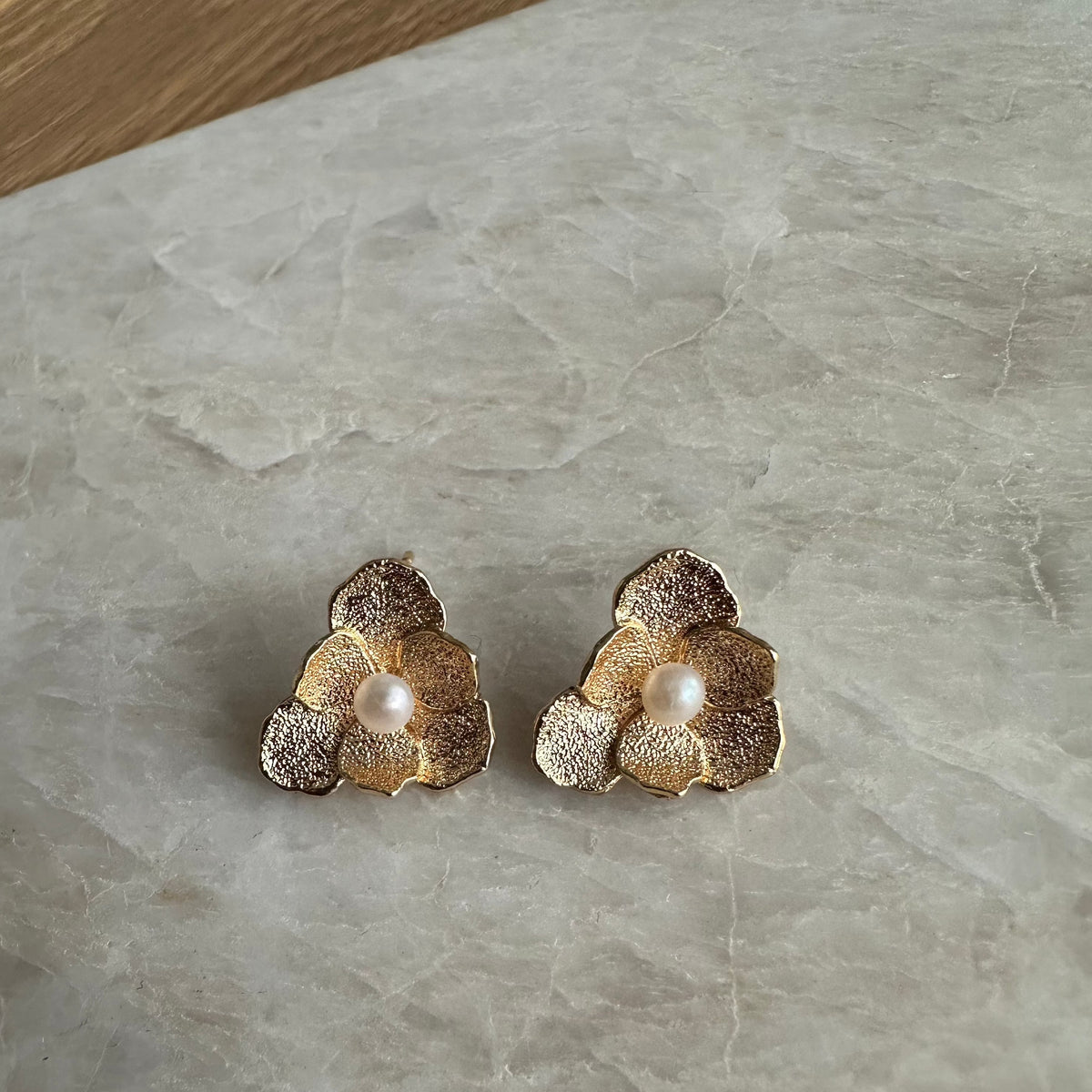 Fleur - Ohrstecker 14 k vergoldet