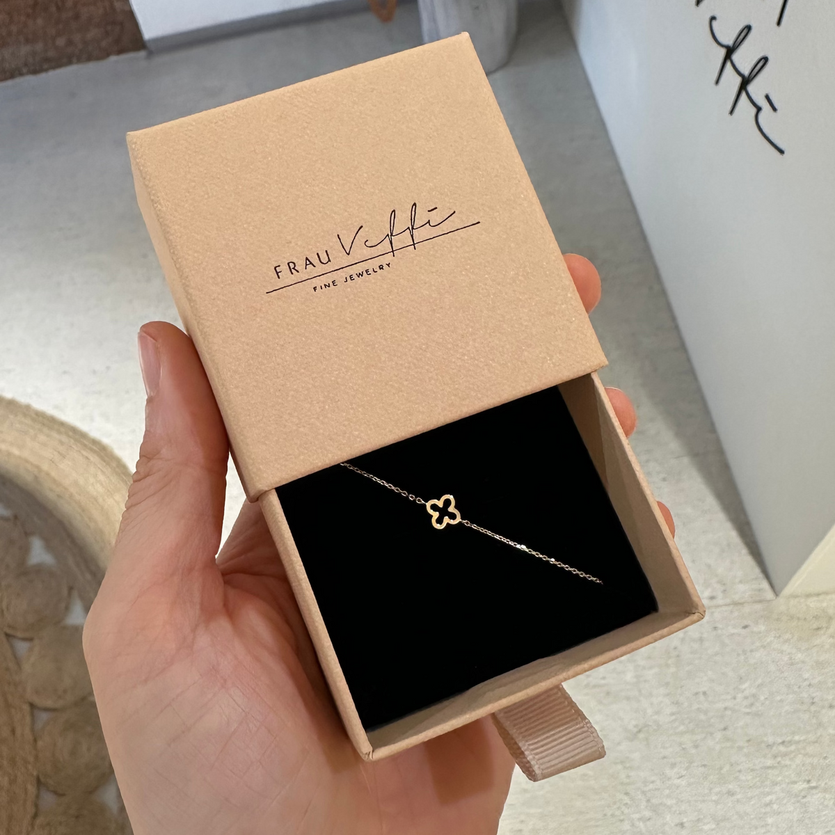 Clover – zartes Echtgold-Armband