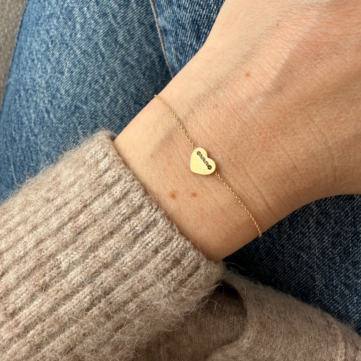 The Heart – zartes Echtgold Armband mit Herz