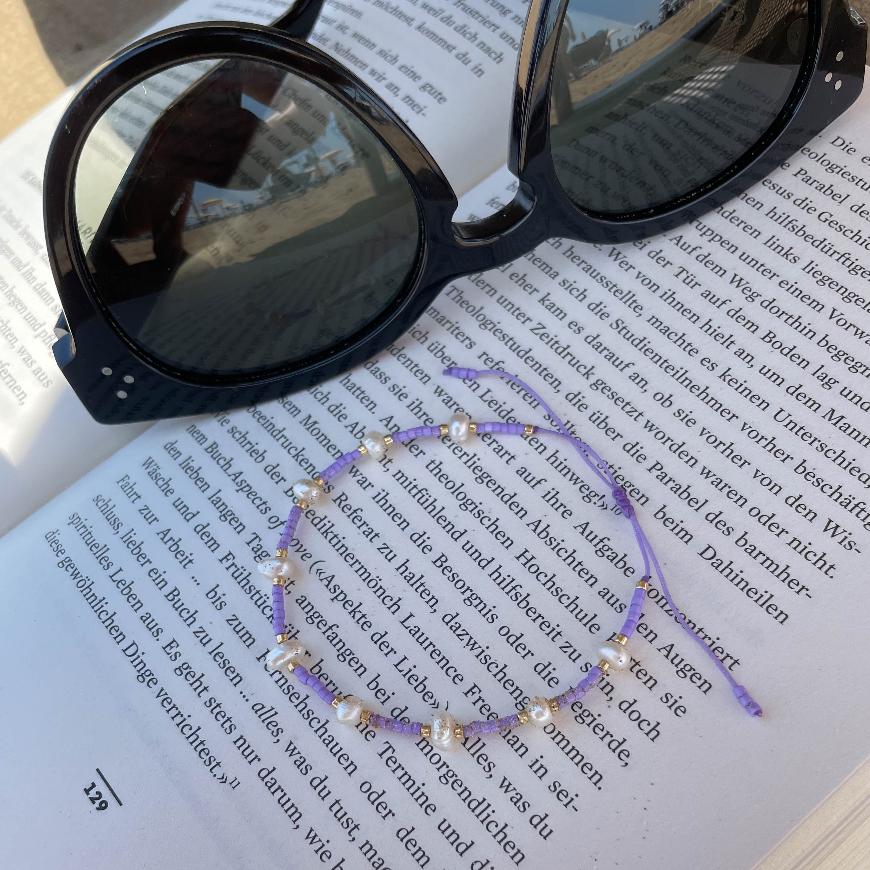 Mika - wasserfestes Süßwasserperlen-Armband mit bunten Perlen
