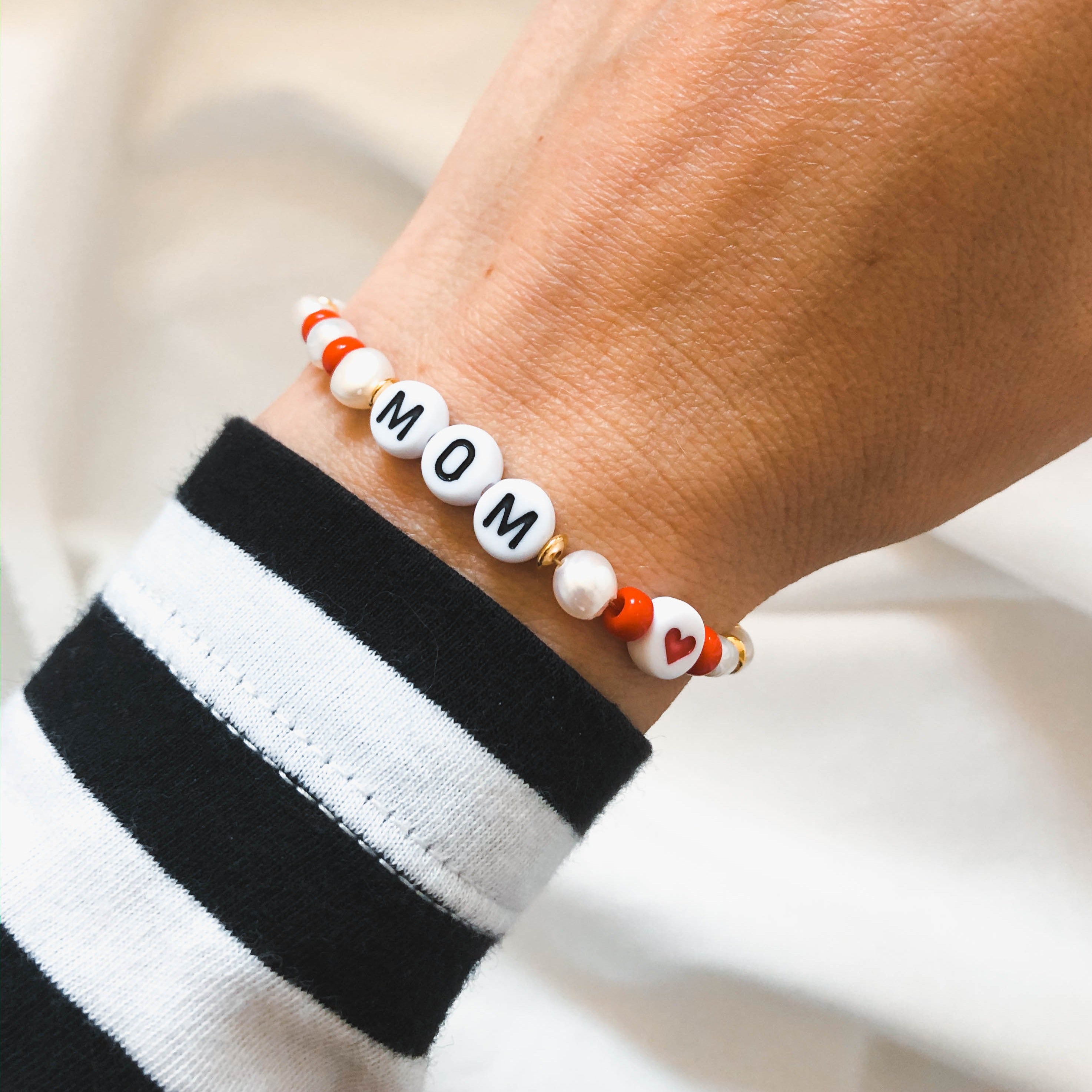 Mom/Oma - Süßwasserperlen-Armband