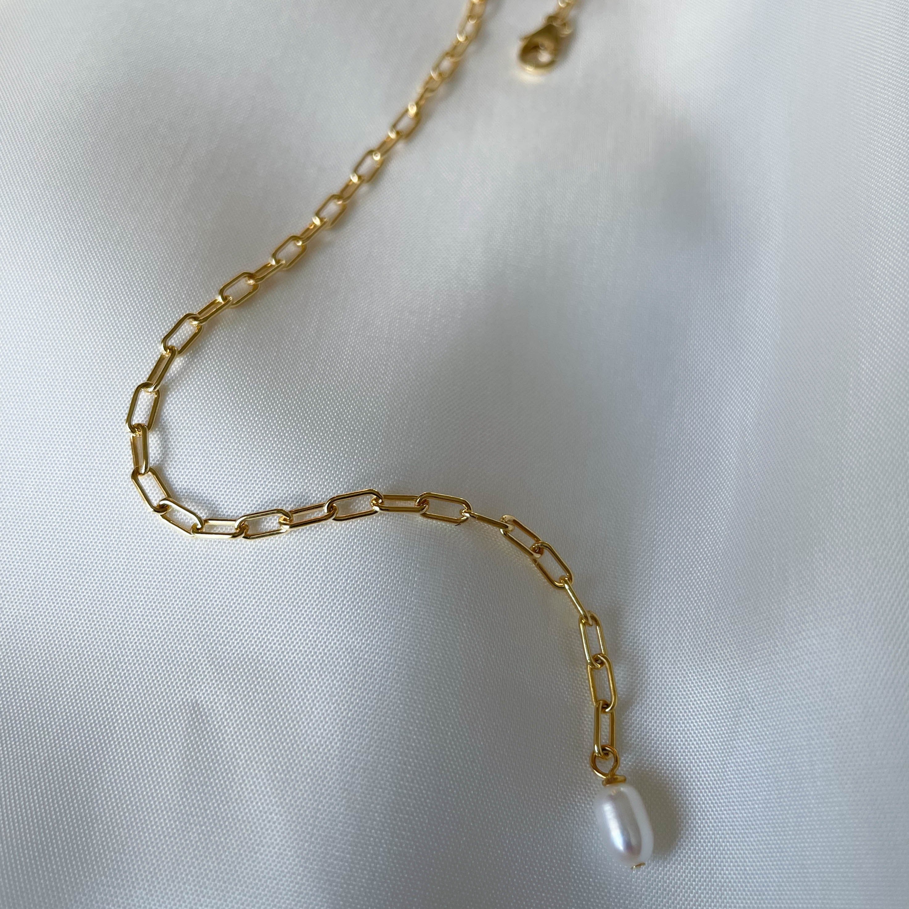 Florence - 18k hochwertig vergoldetes Glieder-Armband mit Süßwasserperlen-Anhänger