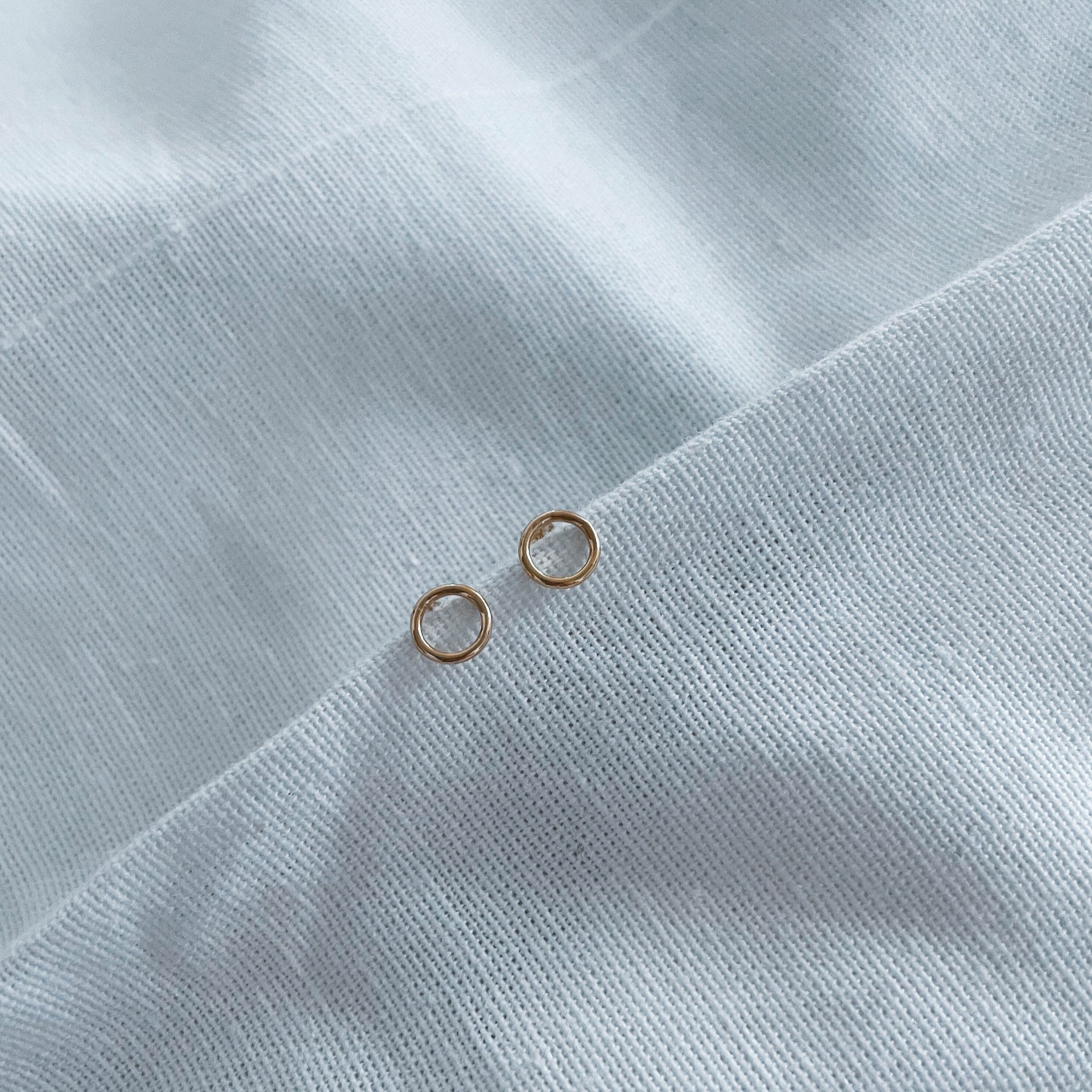 Endless - Gold filled Ohrstecker Kreis (oder 925 Sterling Silber)