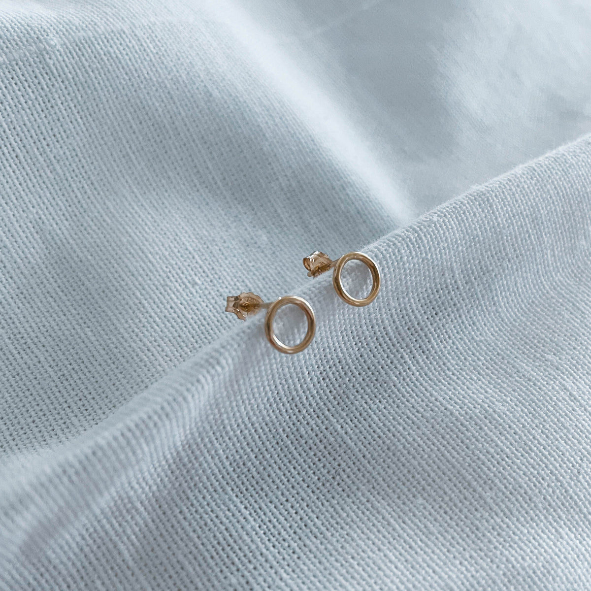 Endless - Gold filled Ohrstecker Kreis (oder 925 Sterling Silber)