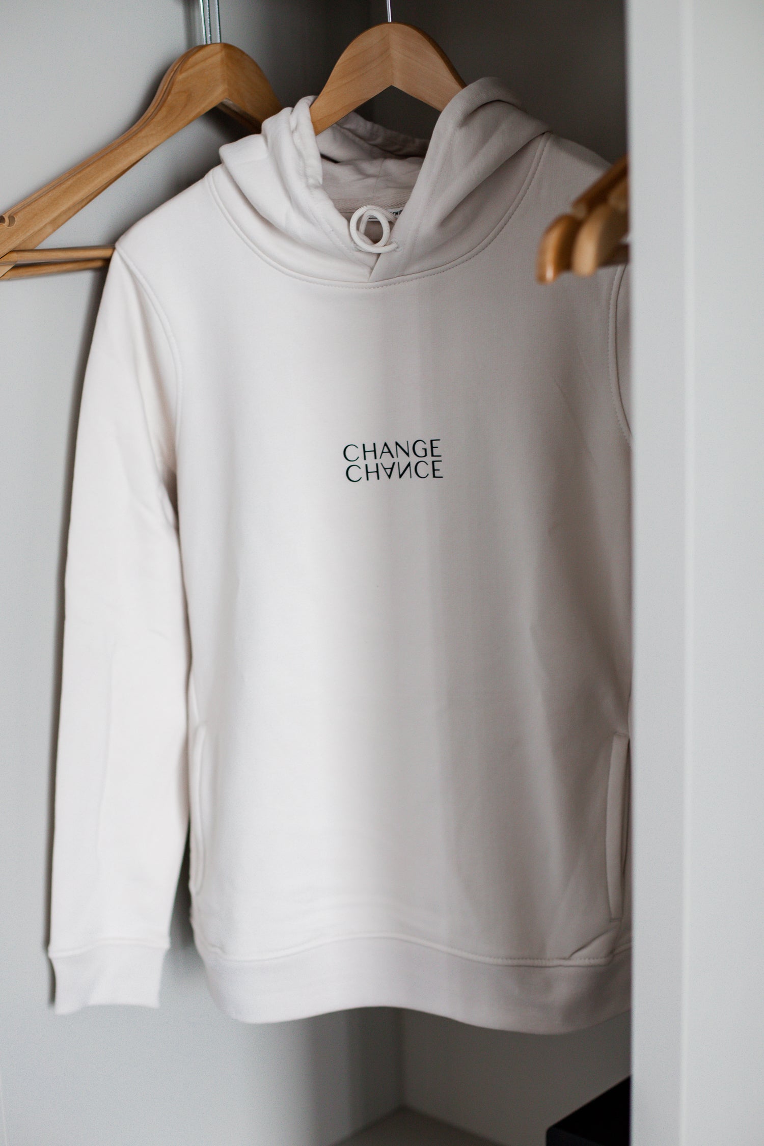 CHANGE CHANCE – Organic Cotton Hoodie 𓆉