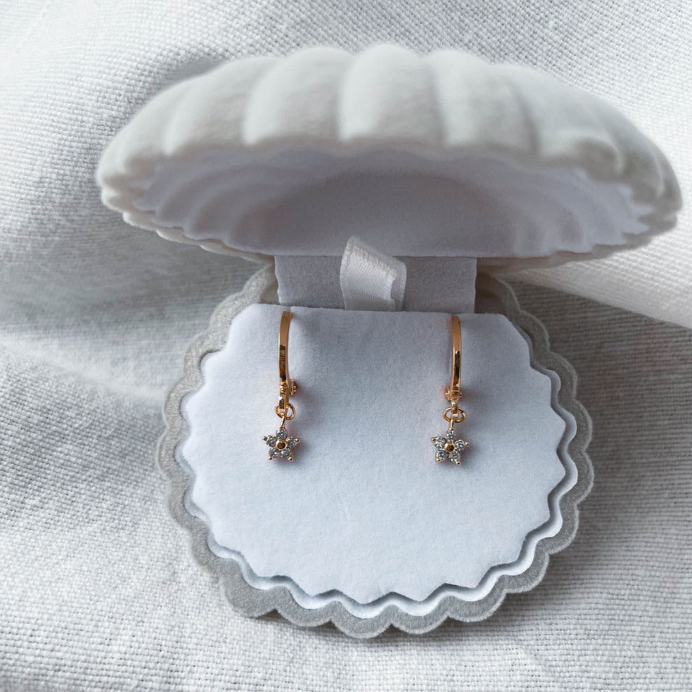 Louise - 2x Mini-Hoop Ohrringe mit zarter Zirkonia Blume