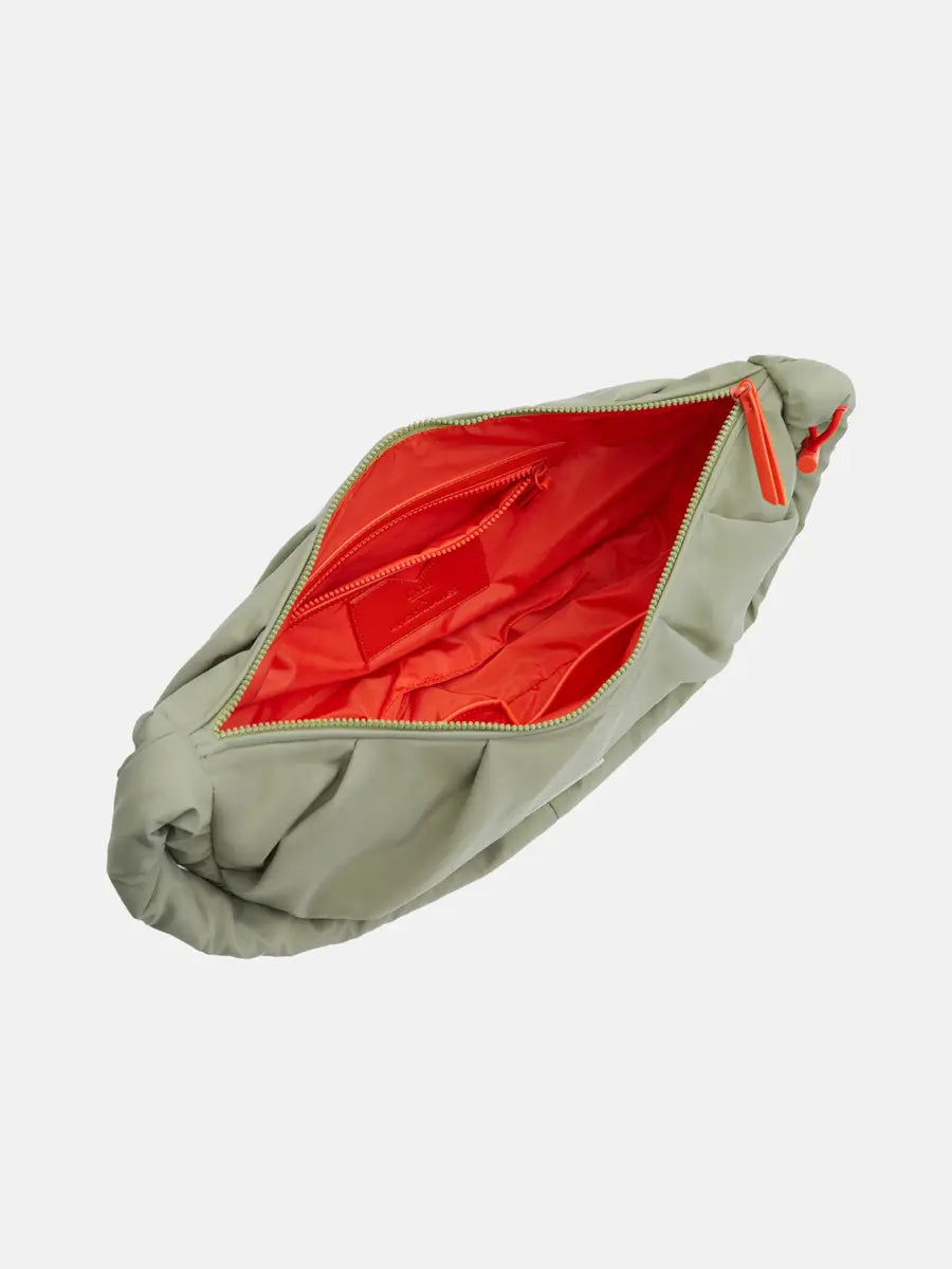 Puffer Croissant Bag – UNIO Hamburg