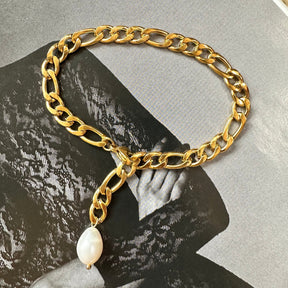 Flora - Chunky Gliederarmband mit Süßwasserperlen-Anhänger