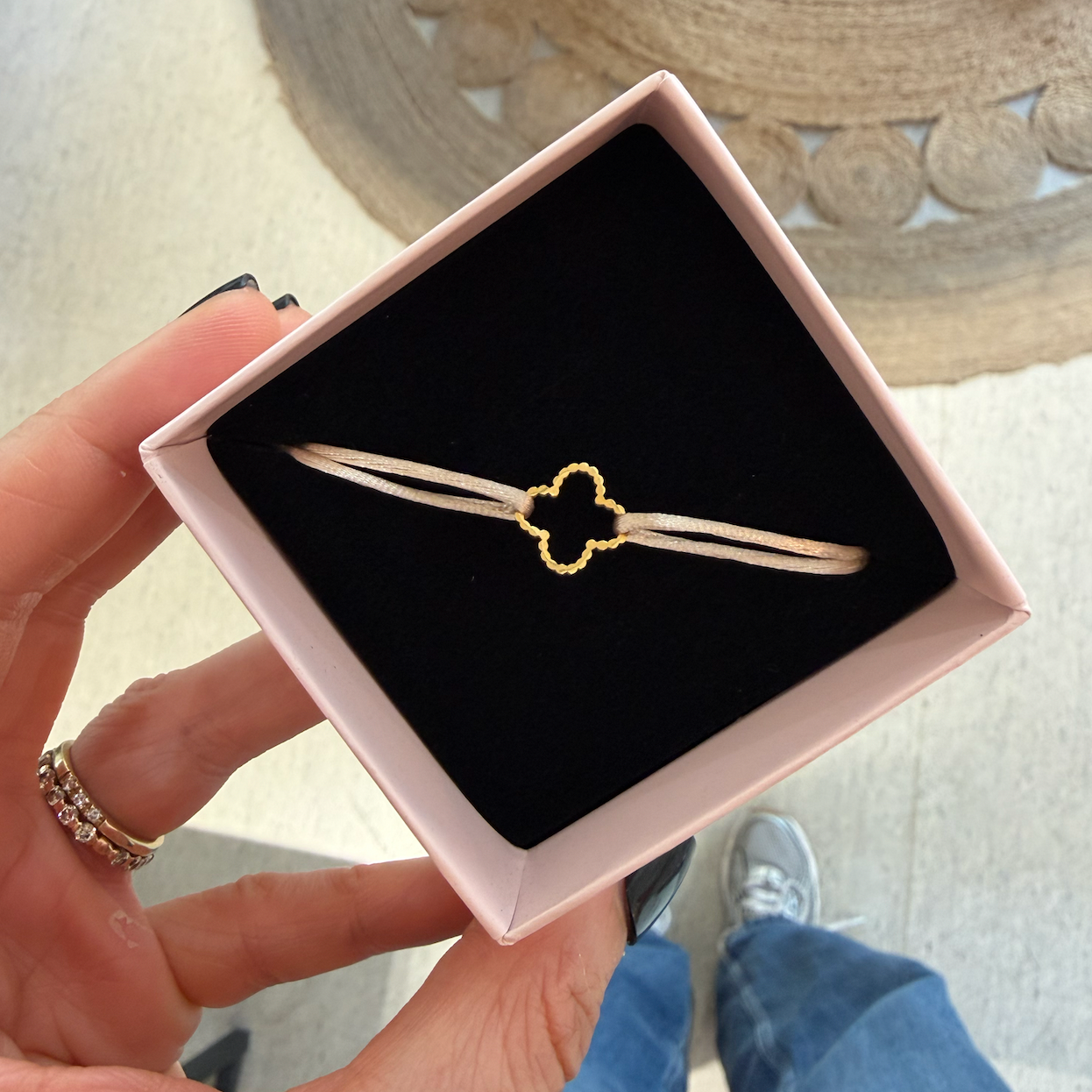 Glücksblume – Kordel Armband