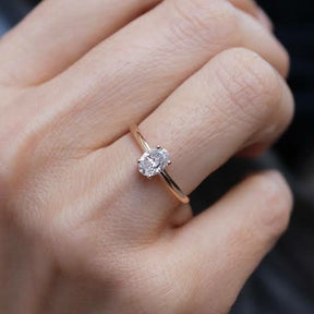 Oval Cut Solitär Diamant Ring (Labgrown Diamond) - 750er Gold