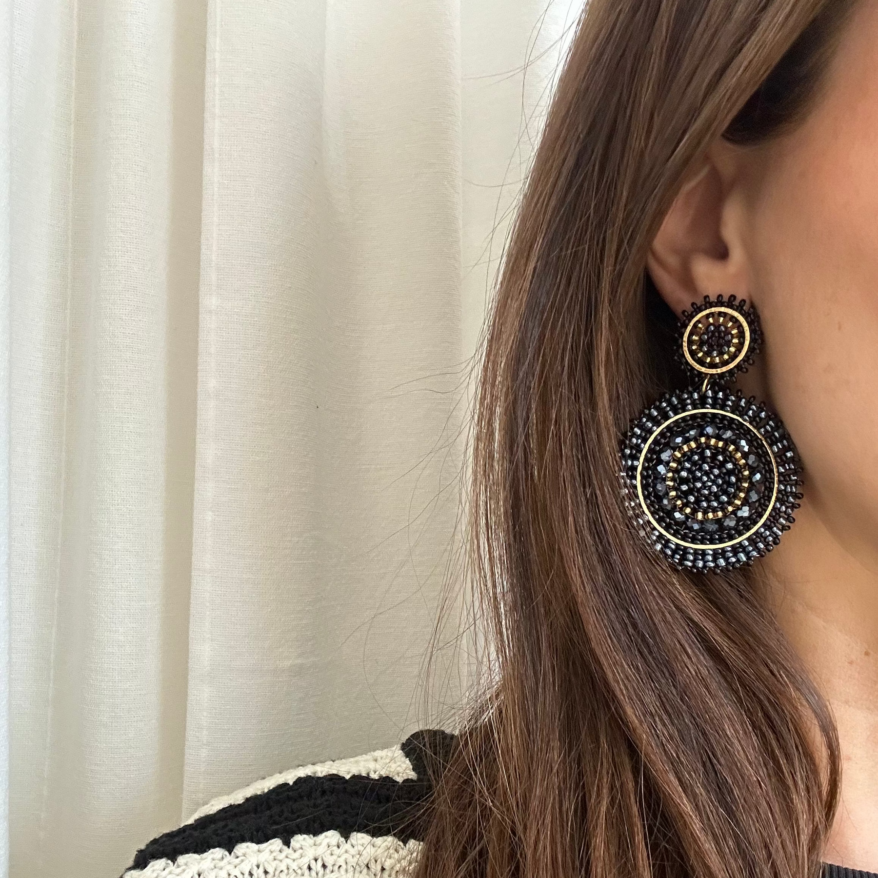 Julie – handgenähte Perlen Ohrringe