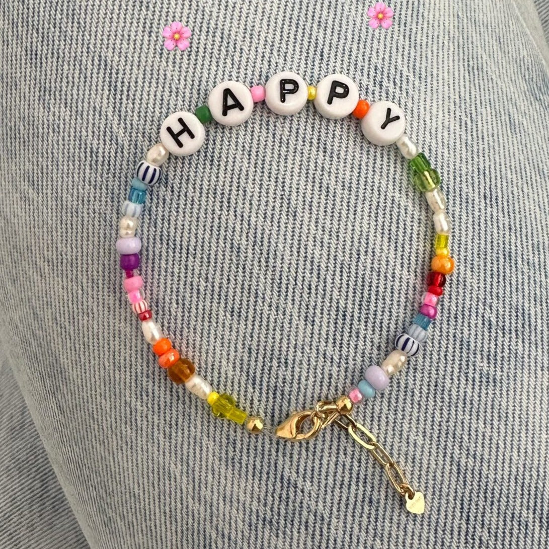 HAPPY – Buntes Süßwasserperlen-Armband oder Halskette