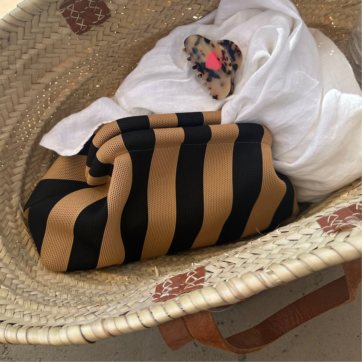 Clutch Stripes – VORBESTELLUNG