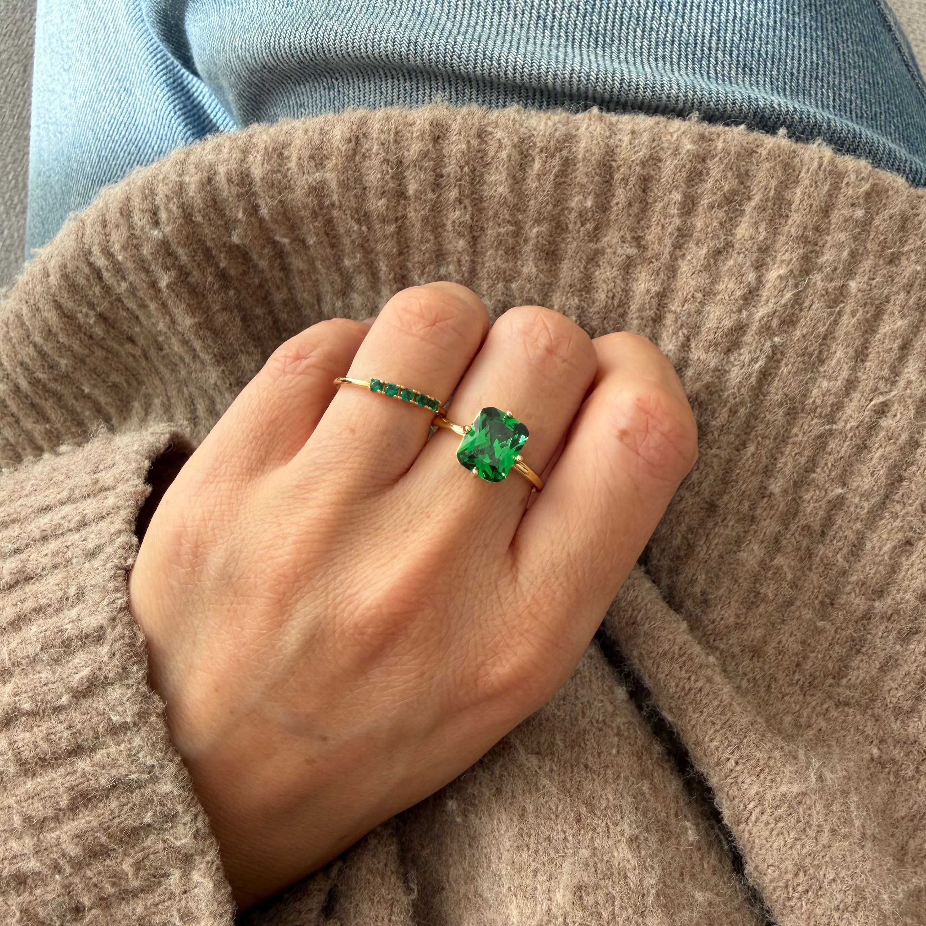 Sara – Smaragdfarbener Gold Vermeil Statement Ring