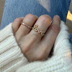 Love Ring mit Zirkonia Steinchen
