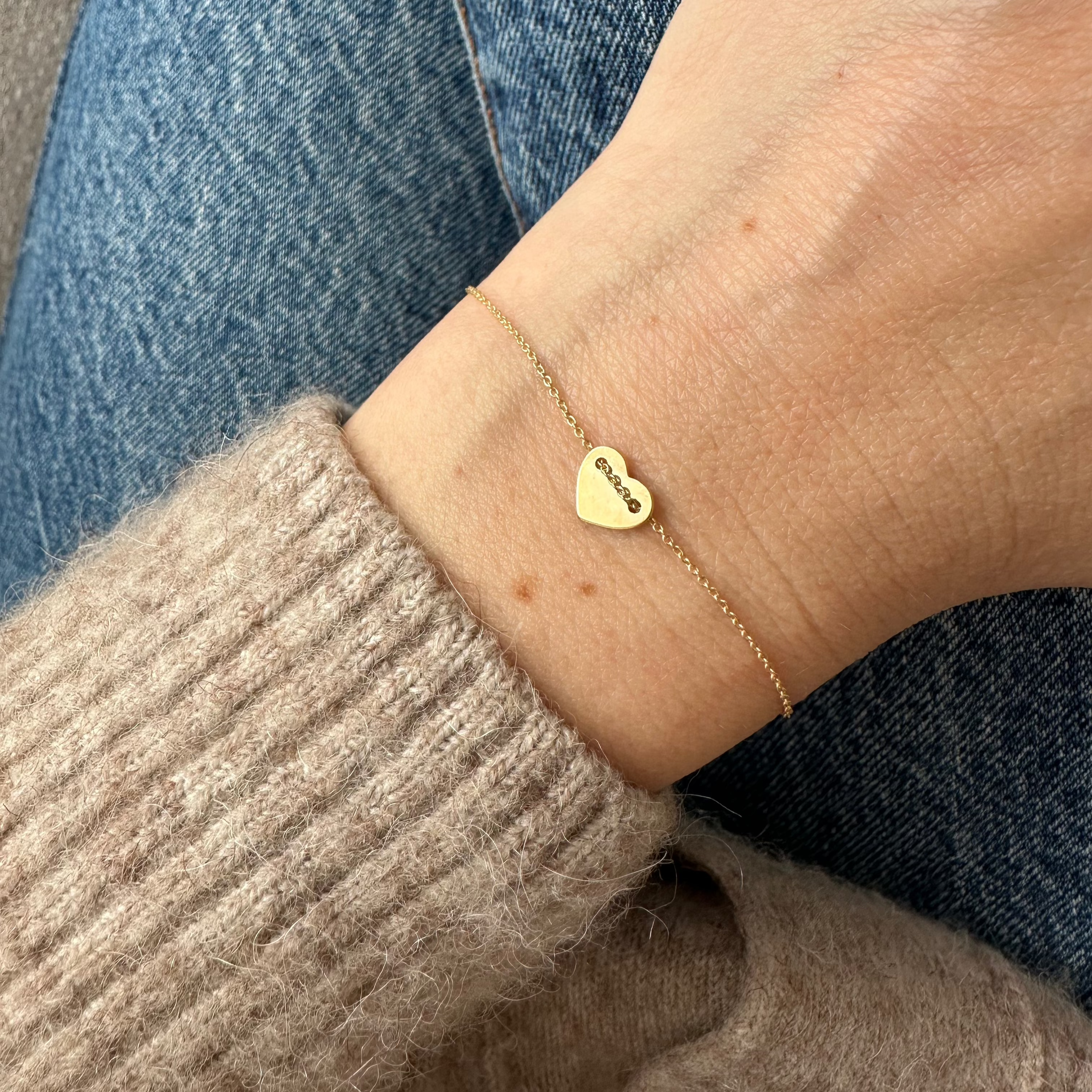 The Heart – zartes Echtgold Armband mit Herz
