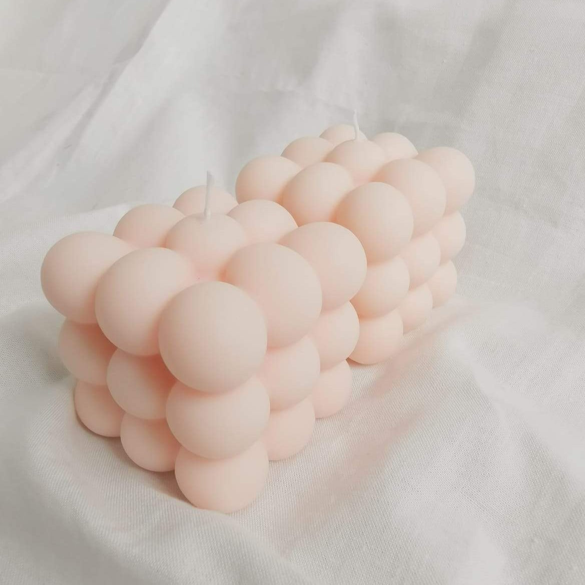 Nubes – Bubble & Shell Kerze aus Rapswachs