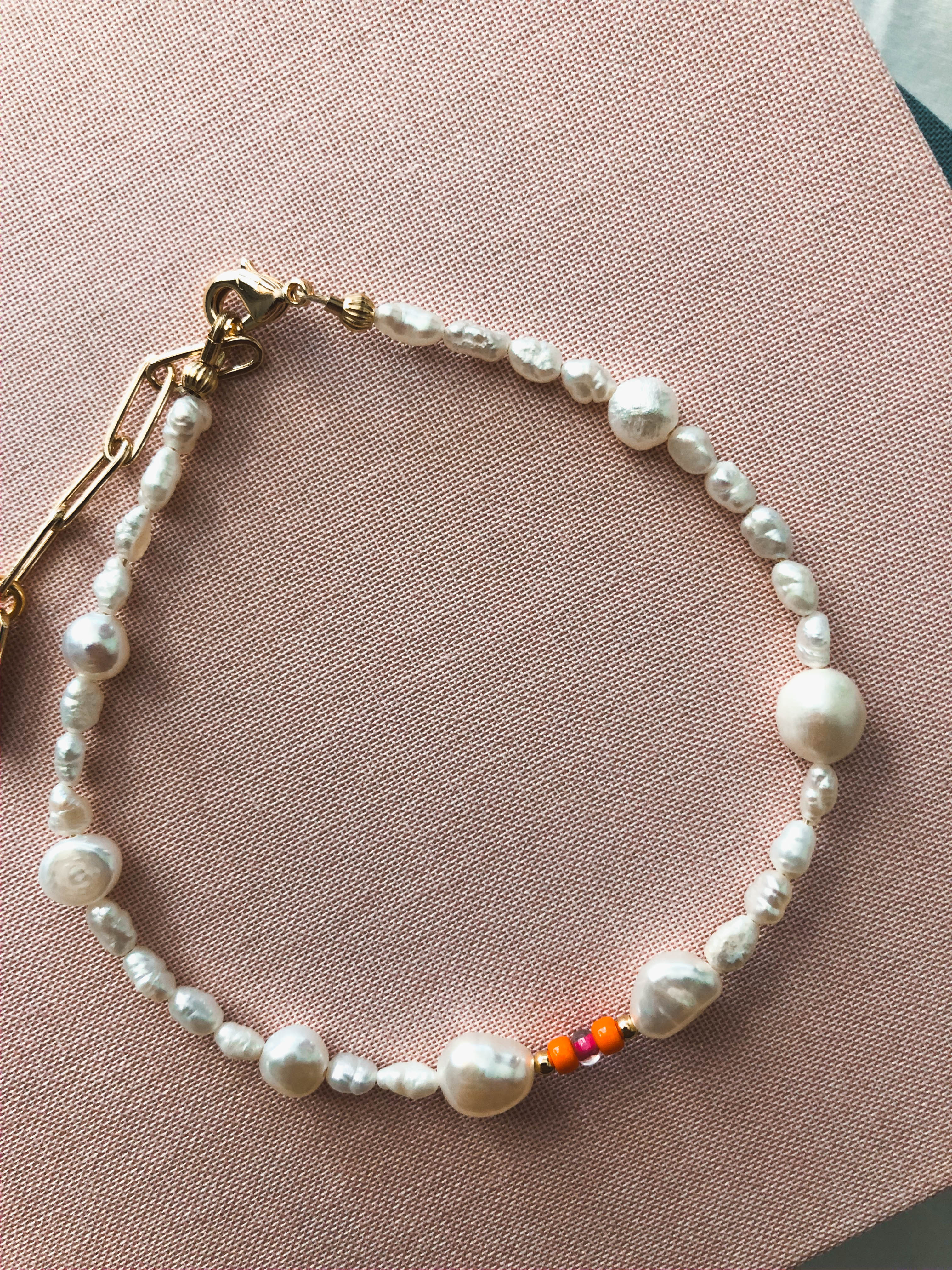 Fee - Reines Süßwasserperlen-Armband