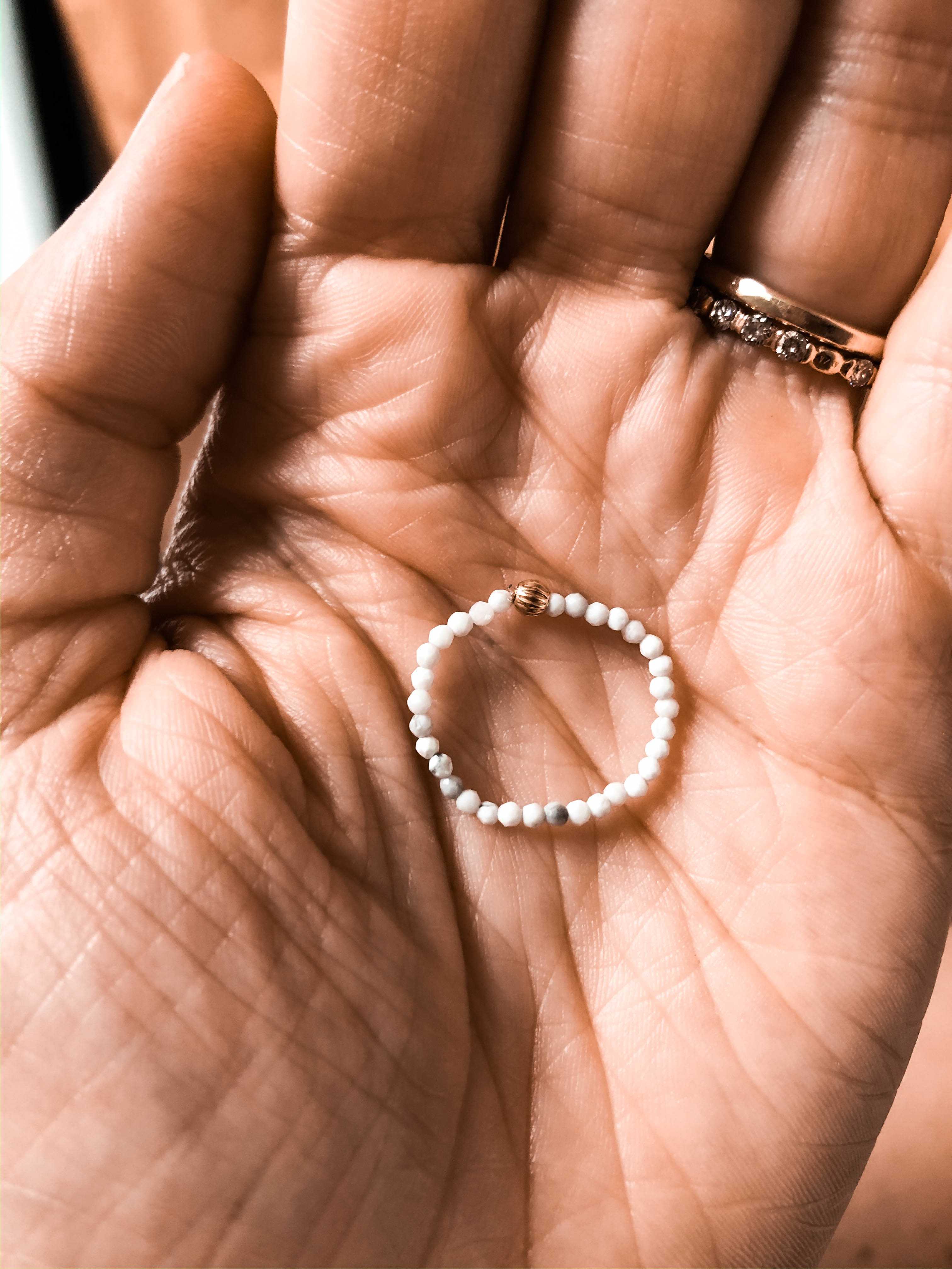 Edelstein - Ring in verschiedenen Heilstein-Varianten
